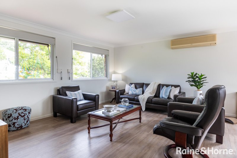 Photo - 52 Carroll Avenue, Mollymook Beach NSW 2539 - Image 9