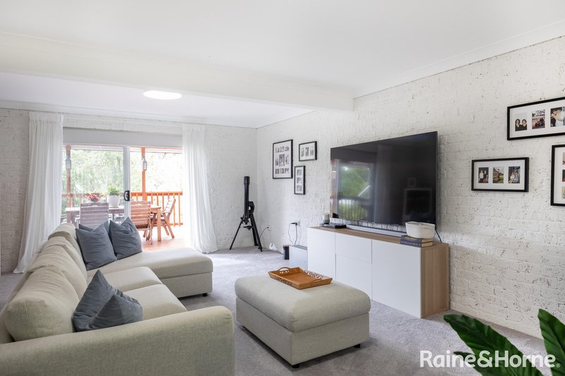 Photo - 52 Carroll Avenue, Mollymook Beach NSW 2539 - Image 11