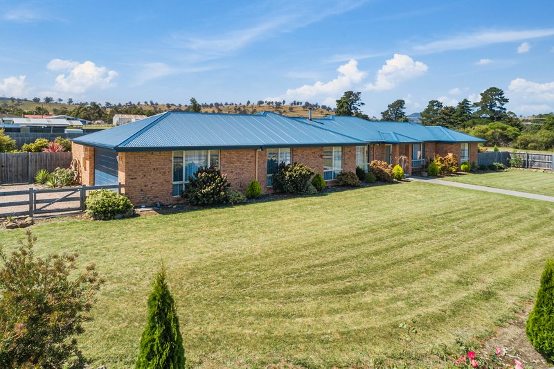 52 Charles Street, Triabunna TAS 7190