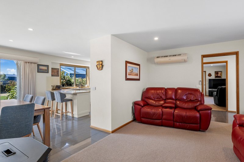 Photo - 52 Charles Street, Triabunna TAS 7190 - Image 8