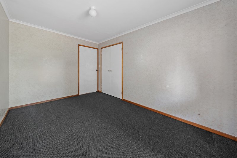 Photo - 52 Childs Street, Melton South VIC 3338 - Image 14