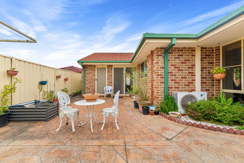 Photo - 52 Christopher Crescent, Lake Haven NSW 2263 - Image 6