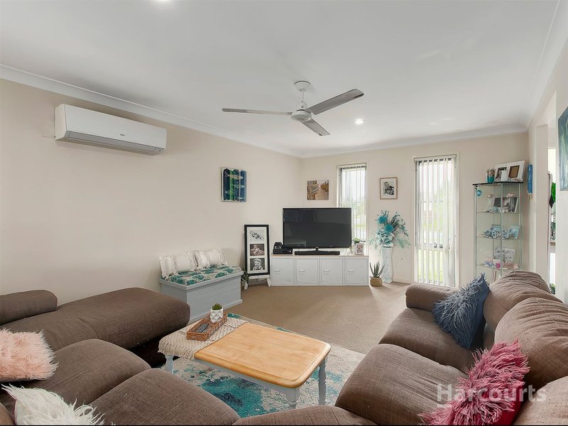 Photo - 52 Coach Road West , Morayfield QLD 4506 - Image 3