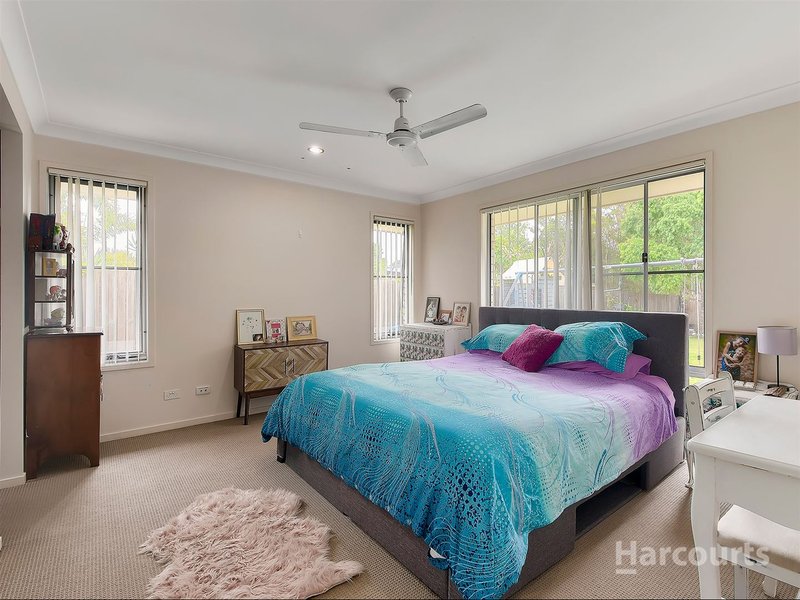 Photo - 52 Coach Road West , Morayfield QLD 4506 - Image 8