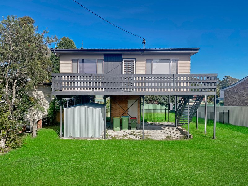 Photo - 52 Coonanga Avenue, Budgewoi NSW 2262 - Image 1