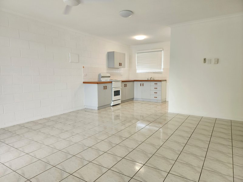 Photo - 5/2 Coral Drive, Blacks Beach QLD 4740 - Image 3