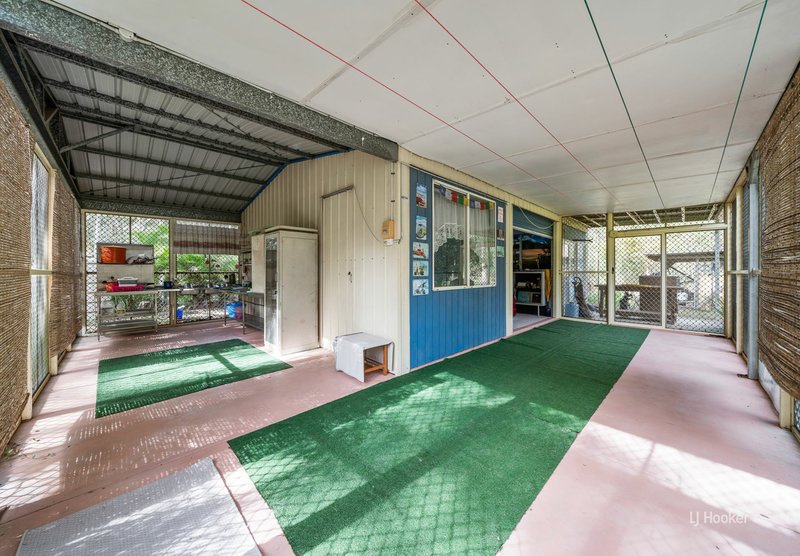 Photo - 52 Countess Court, Mount Hallen QLD 4312 - Image 18