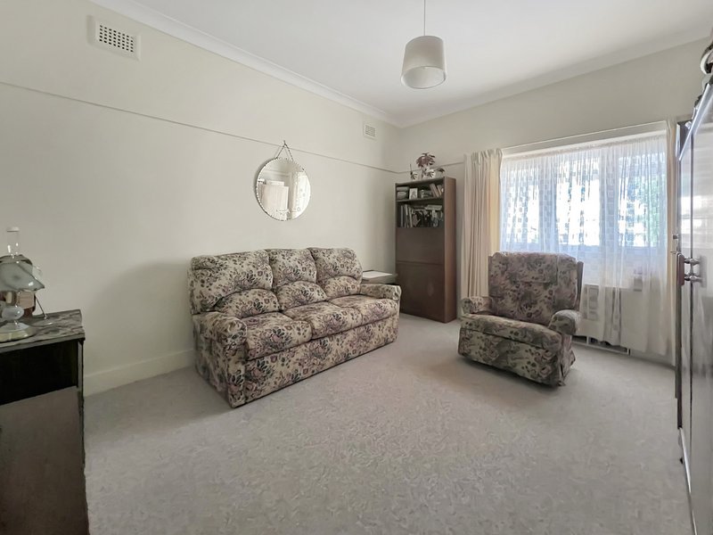 Photo - 52 Cowper Street, Goulburn NSW 2580 - Image 9