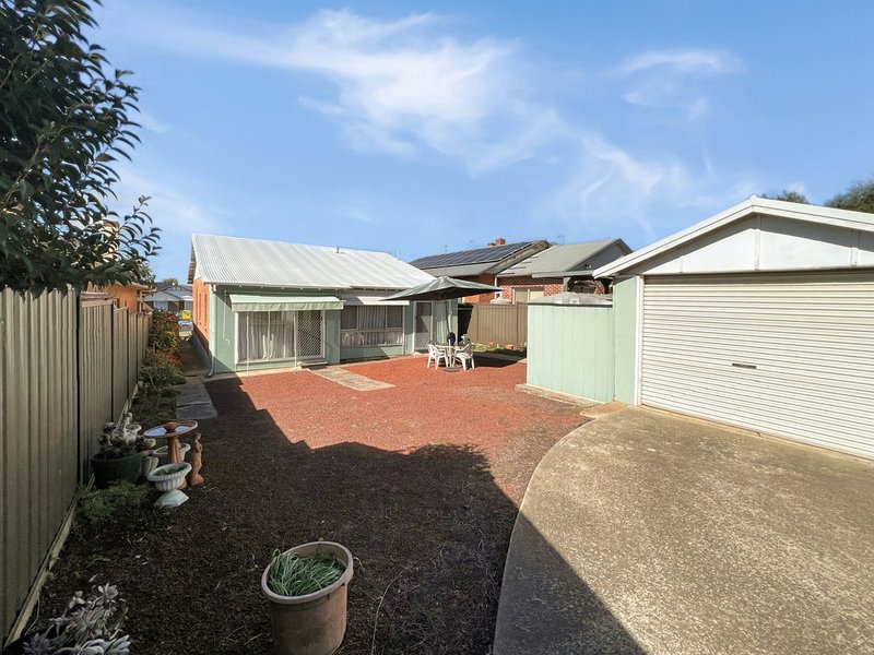 Photo - 52 Cowper Street, Goulburn NSW 2580 - Image 10