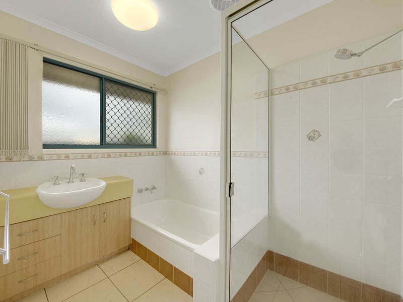 Photo - 52 Cremorne Drive, Tannum Sands QLD 4680 - Image 14