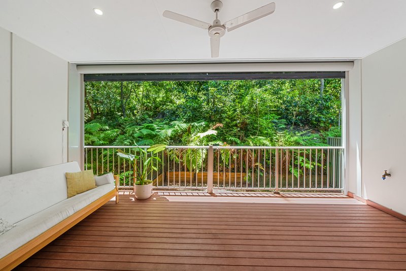 Photo - 52 Currumbin Chase, Currumbin QLD 4223 - Image 8