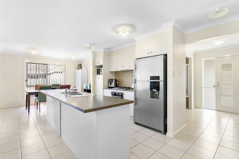 Photo - 52 Daintree Street, Bellmere QLD 4510 - Image 3