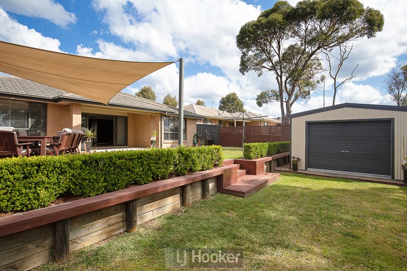 Photo - 52 Dalmeny Drive, Macquarie Hills NSW 2285 - Image 14