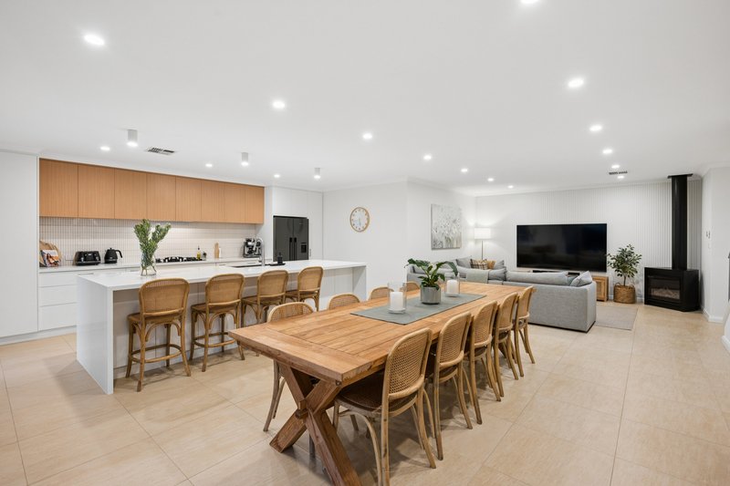 Photo - 52 Davy Street, Alfred Cove WA 6154 - Image 9