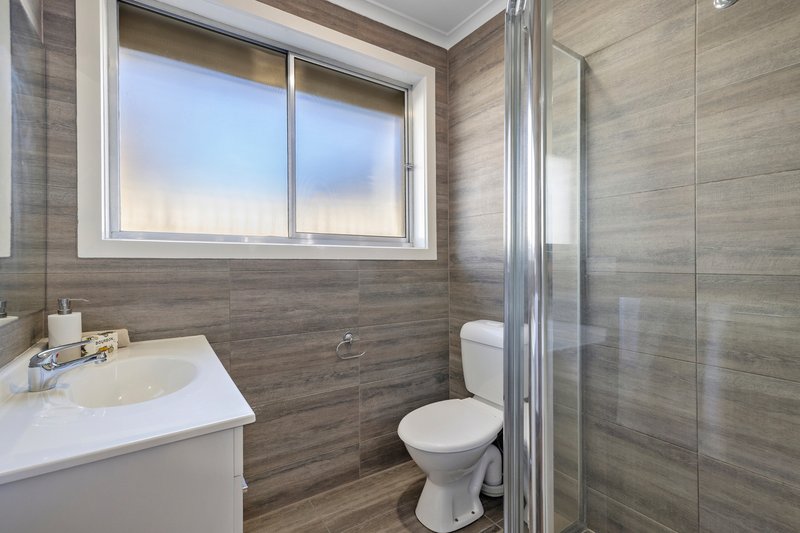Photo - 52 Denver Crescent, Mulgrave VIC 3170 - Image 13