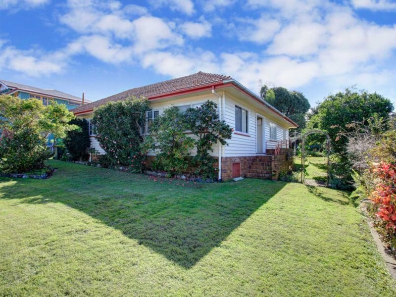 52 Eleventh Avenue, Kedron QLD 4031