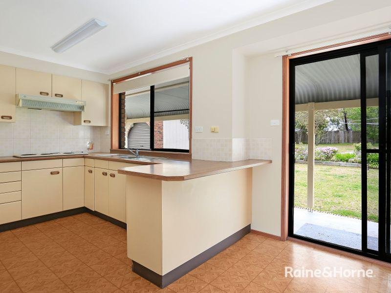 Photo - 52 Ella Street, Hill Top NSW 2575 - Image 4