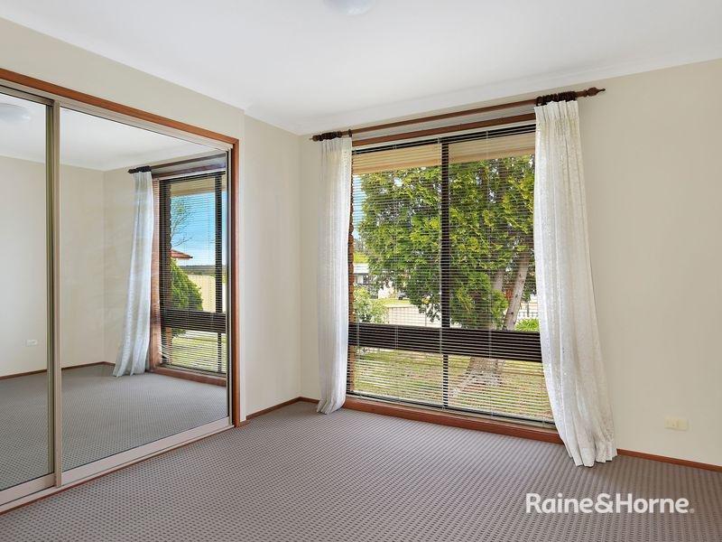 Photo - 52 Ella Street, Hill Top NSW 2575 - Image 5