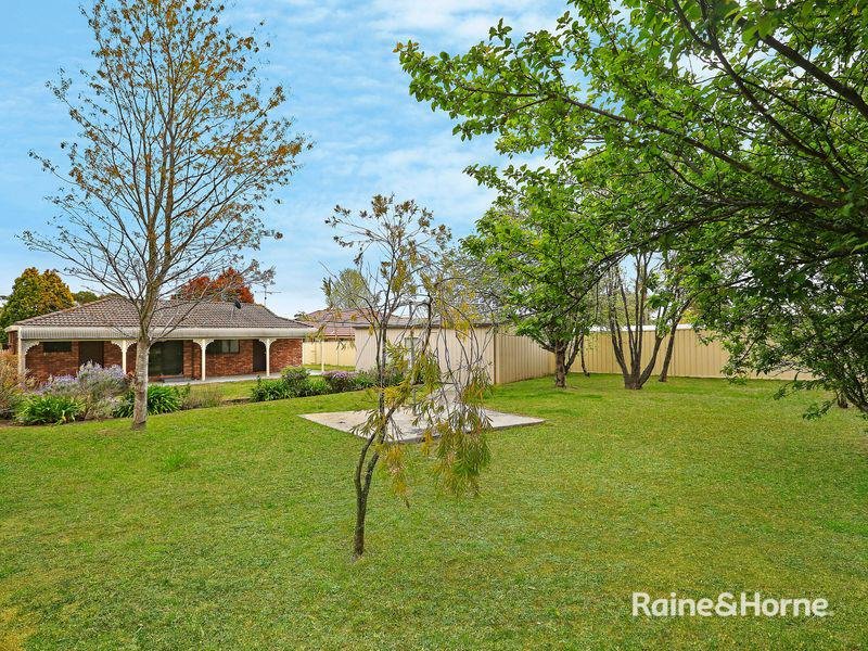 Photo - 52 Ella Street, Hill Top NSW 2575 - Image 7