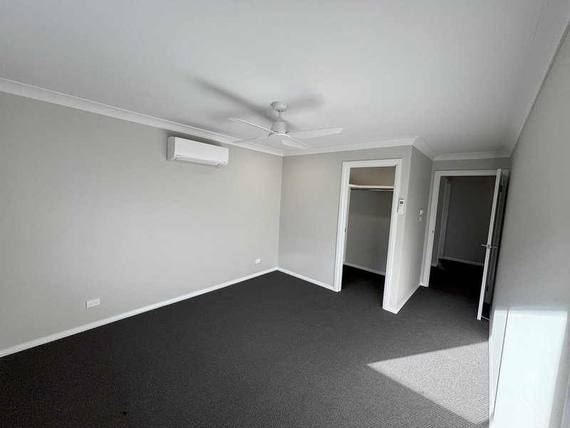 Photo - 52 Evesham Circuit, North Tamworth NSW 2340 - Image 7