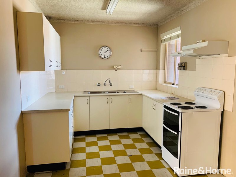 Photo - 5/2 Exeter Road, Homebush West NSW 2140 - Image 2
