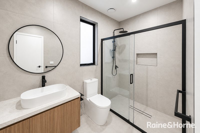 Photo - 52 Farm Crescent, Donnybrook VIC 3064 - Image 8