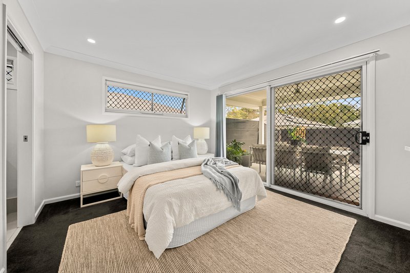 Photo - 52 Fenwick Crescent, Algester QLD 4115 - Image 12