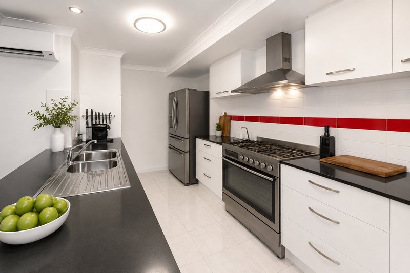 Photo - 52 Fleet Circuit, Bray Park QLD 4500 - Image 3