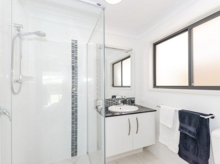 Photo - 52 Fleet Circuit, Bray Park QLD 4500 - Image 13