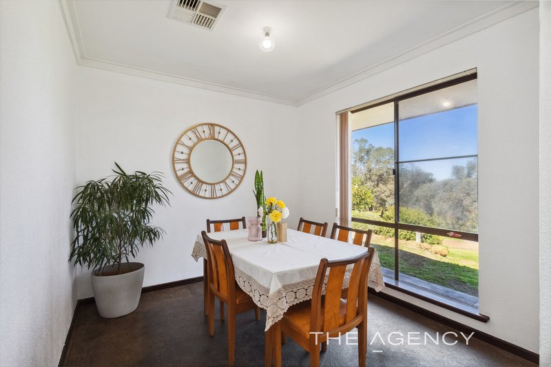 Photo - 52 Gaden Road, Wundowie WA 6560 - Image 4