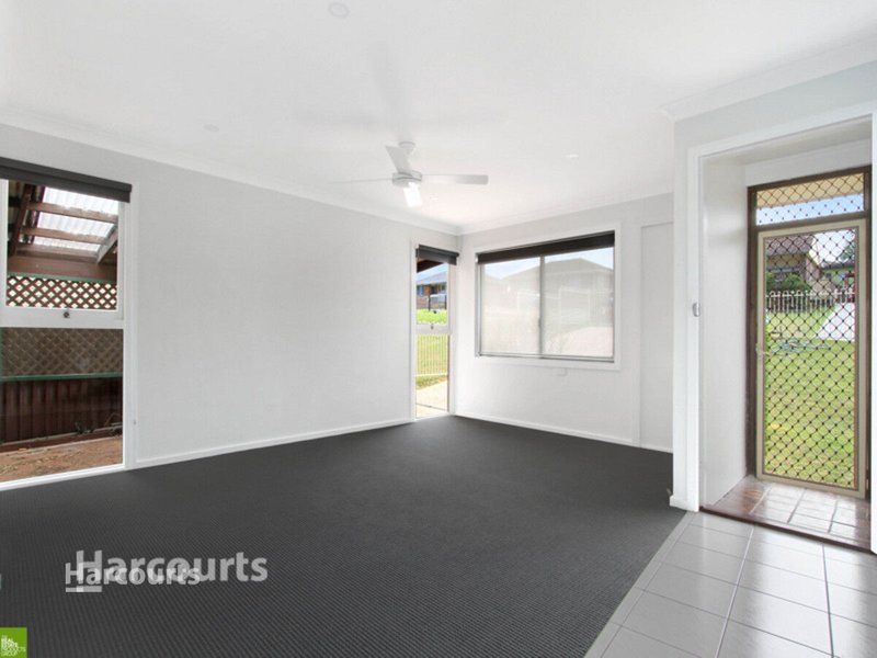 Photo - 52 Galong Crescent, Koonawarra NSW 2530 - Image 1
