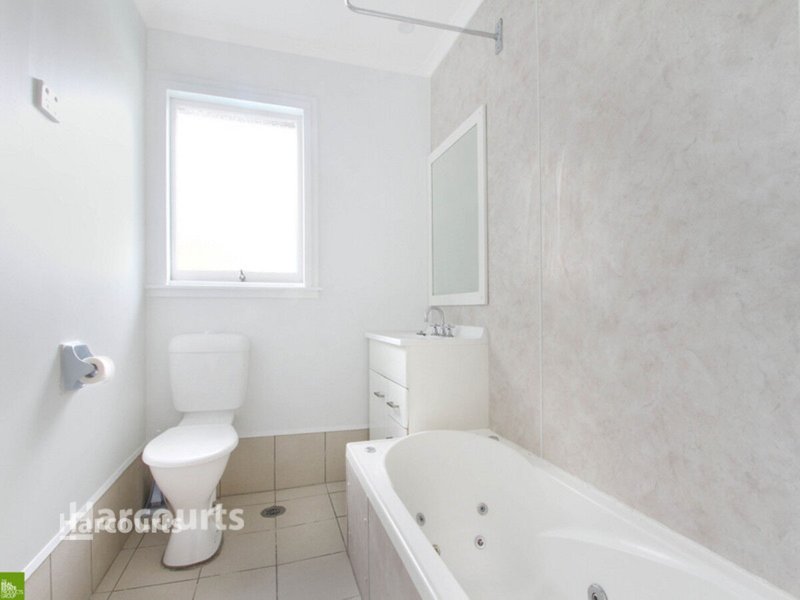Photo - 52 Galong Crescent, Koonawarra NSW 2530 - Image 6