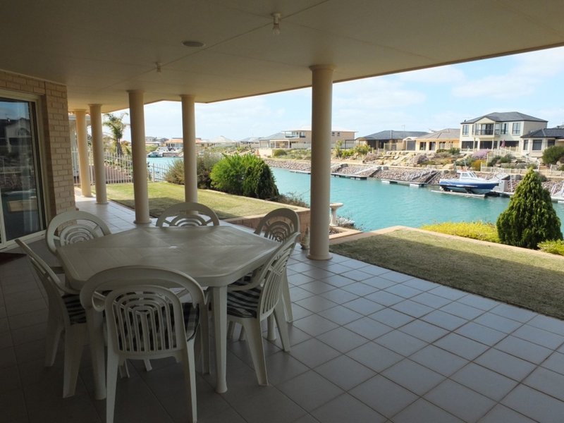 Photo - 52 Genoa Place, Wallaroo SA 5556 - Image 5