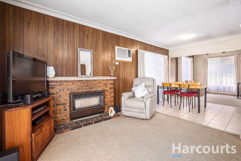 Photo - 52 Glenfern Road, Ferntree Gully VIC 3156 - Image 3