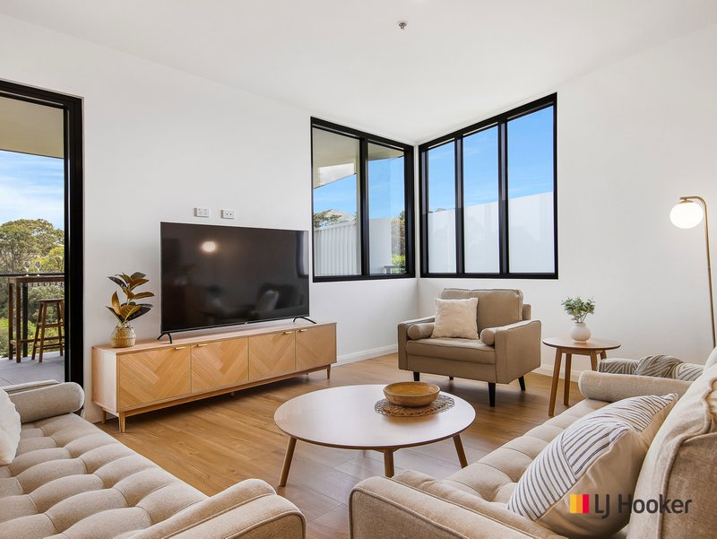 Photo - 5/2 Golf Links Drive, Batemans Bay NSW 2536 - Image 10