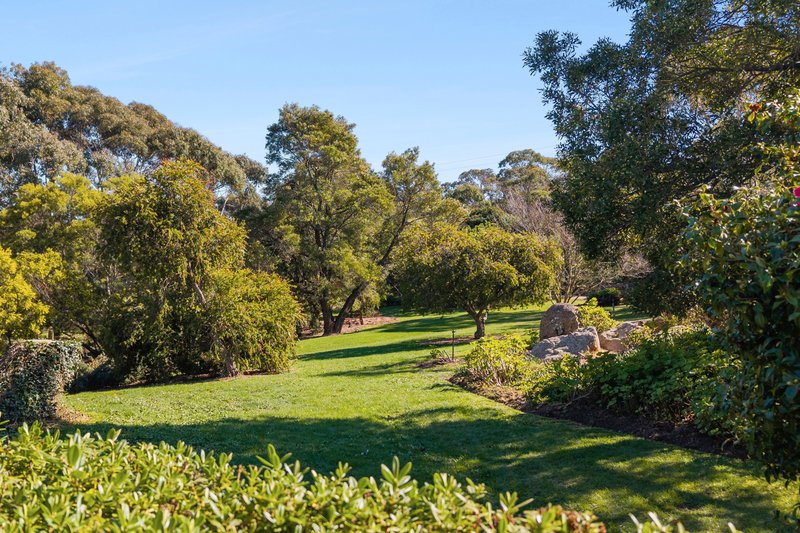 Photo - 52 Granite Hill Lane, Kyneton VIC 3444 - Image 20