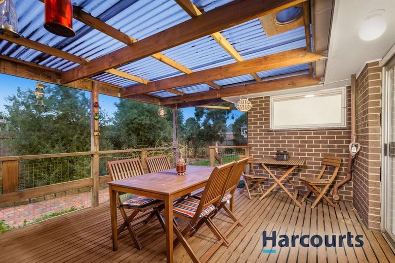 Photo - 52 Grayson Drive, Scoresby VIC 3179 - Image 9