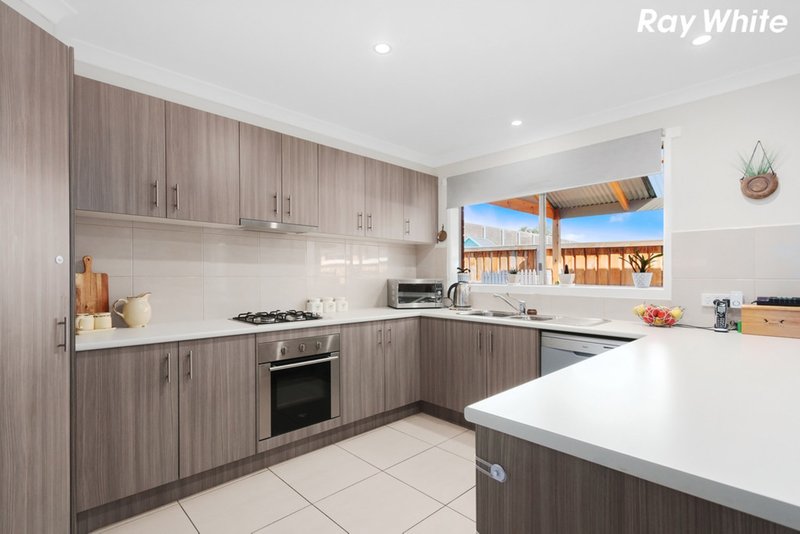 Photo - 52 Greendale Boulevard, Pakenham VIC 3810 - Image 3