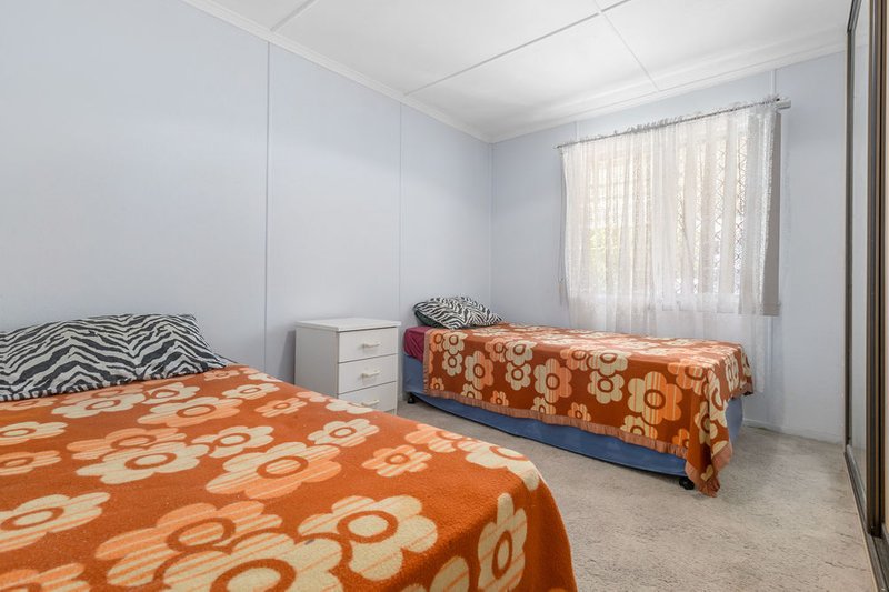 Photo - 52 Greenwood Street, Brighton QLD 4017 - Image 9