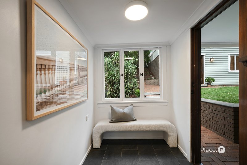 Photo - 52 Grenfell Street, Mount Gravatt East QLD 4122 - Image 5