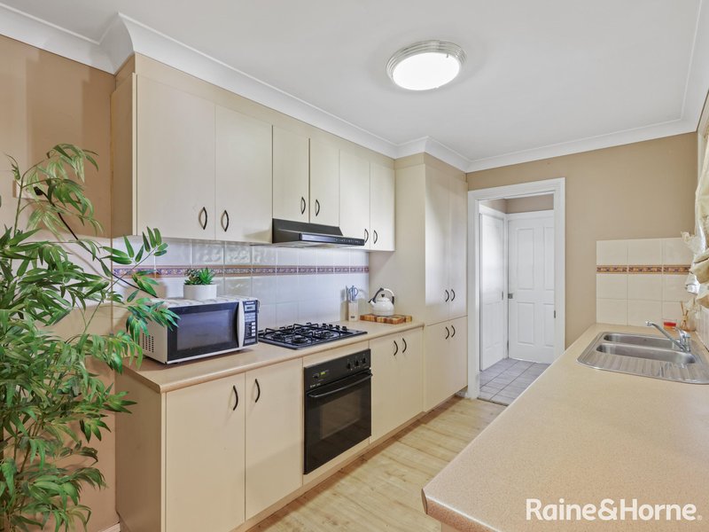 Photo - 52 Halfpenny Drive, Kelso NSW 2795 - Image 3