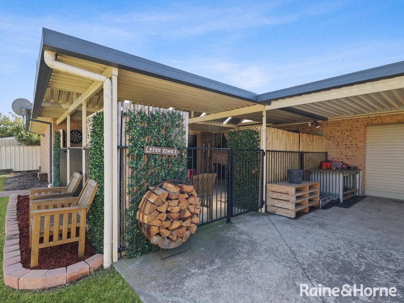 Photo - 52 Halfpenny Drive, Kelso NSW 2795 - Image 17