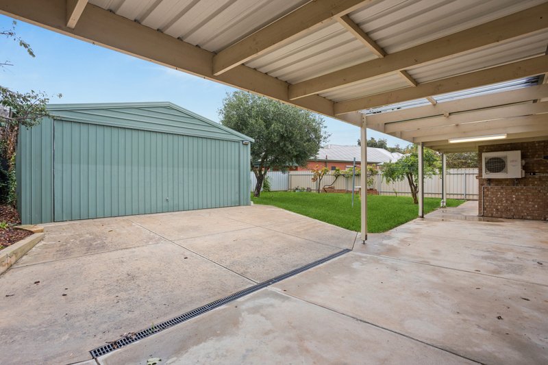 Photo - 52 Hallett Avenue, Tranmere SA 5073 - Image 15