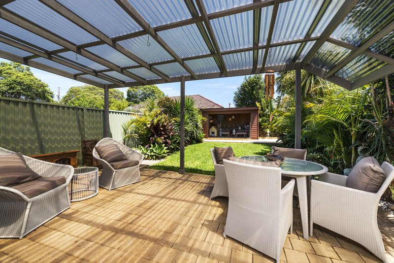 Photo - 52 Hamilton Avenue, Earlwood NSW 2206 - Image 4