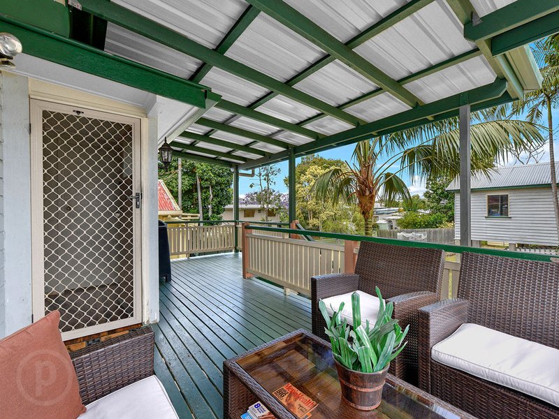 Photo - 52 Hamilton Road, Wavell Heights QLD 4012 - Image 9