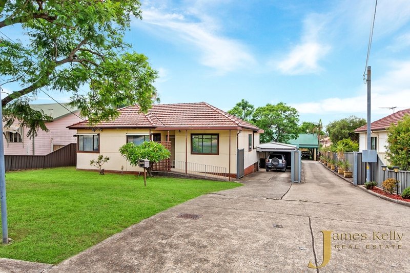 Photo - 52 Hampden Rd , South Wentworthville NSW 2145 - Image 3