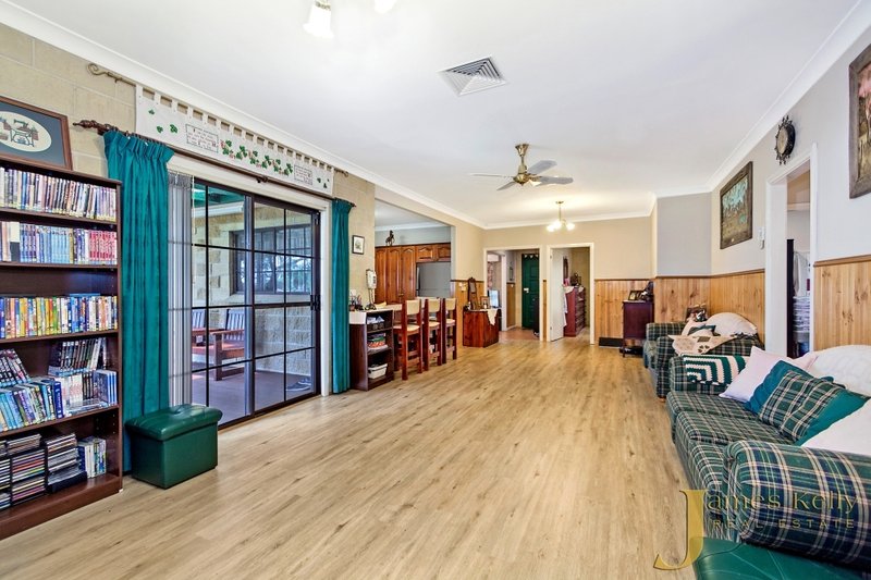 Photo - 52 Hampden Rd , South Wentworthville NSW 2145 - Image 7