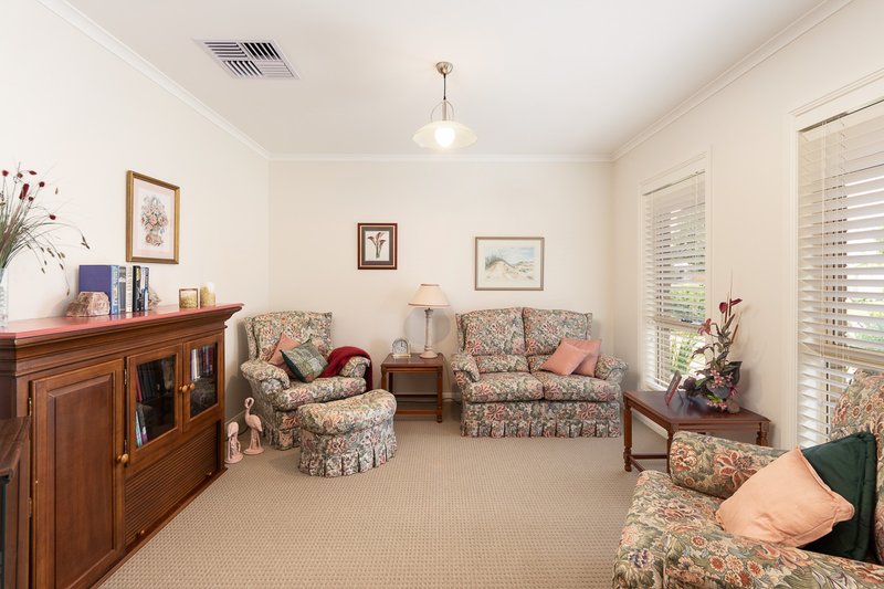 Photo - 52 Hampden Way, Strathalbyn SA 5255 - Image 3