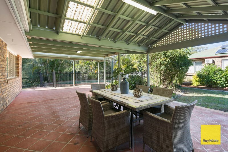 Photo - 52 Hanover Drive, Alexandra Hills QLD 4161 - Image 9