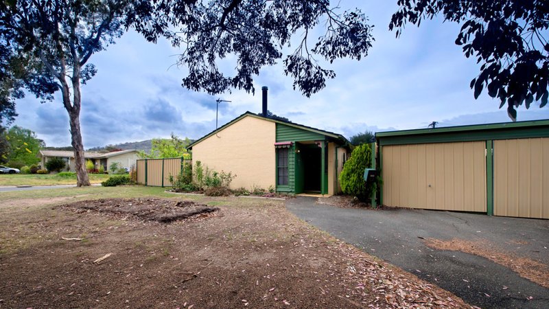 Photo - 52 Harrington Circuit, Kambah ACT 2902 - Image 21